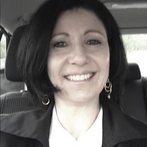 Meet your Posher, Cindy